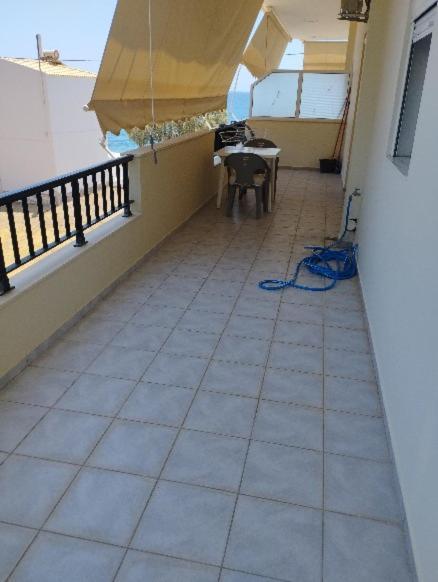 Apartment Eirini Apts On The Psari Forada