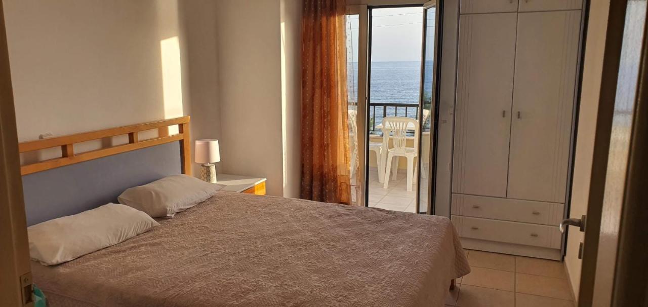 Apartment Eirini Apts On The